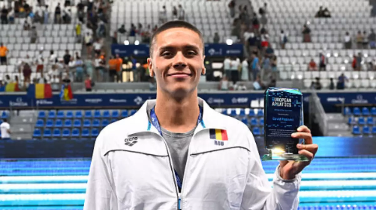 David Popovici, recompensat la Paris după sezonul fantastic din 2025. Românul, desemnat cel mai bun înotător al Europei